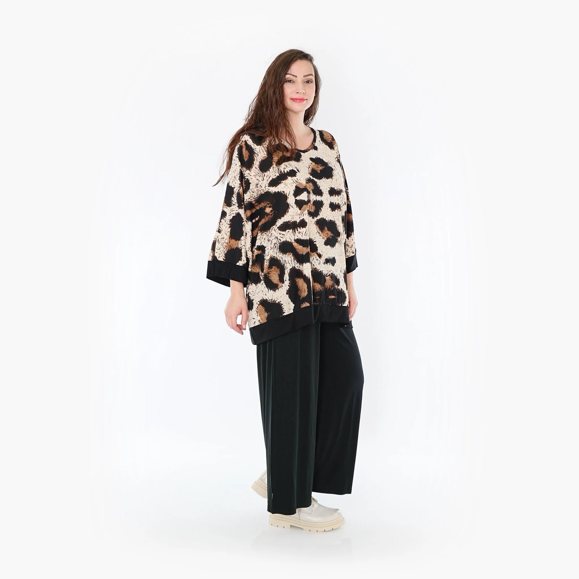 AKH Fashion Bigshirt in kastiger Form, aus Viskose, 1369.06964, Beige-Schwarz-Braun, Leopard