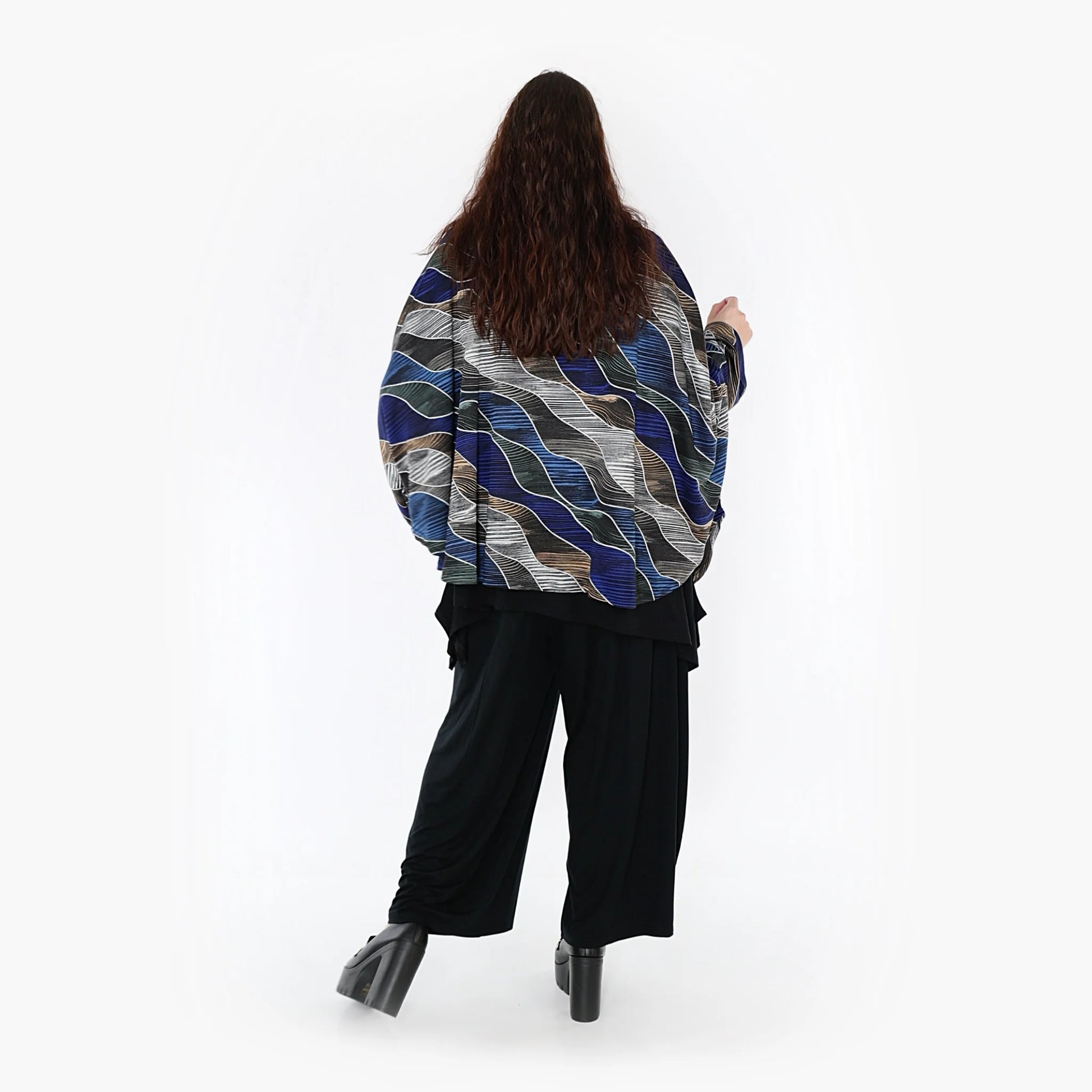 AKH Fashion Jacke in gerundeter Form, aus Materialmix, 1334.00140, Blau-Grau, Farbmix