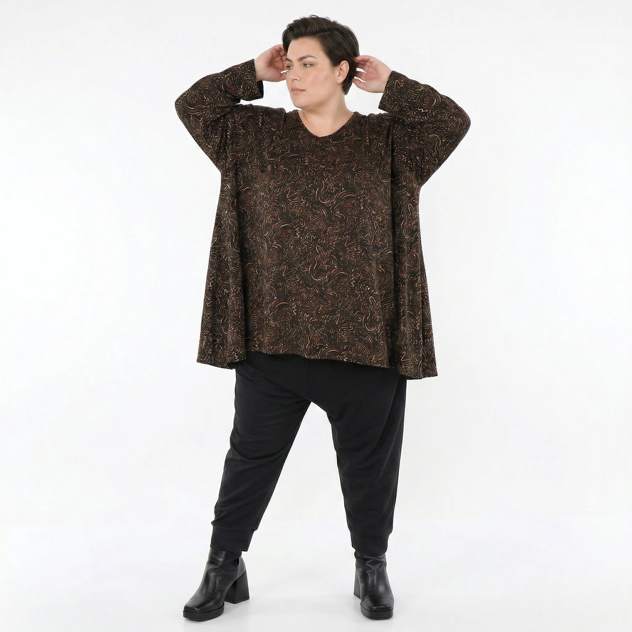 A-Form Bigshirt von AKH Fashion aus Materialmix, 1516.00593, Schwarz/Cognac/Orange, Kringel