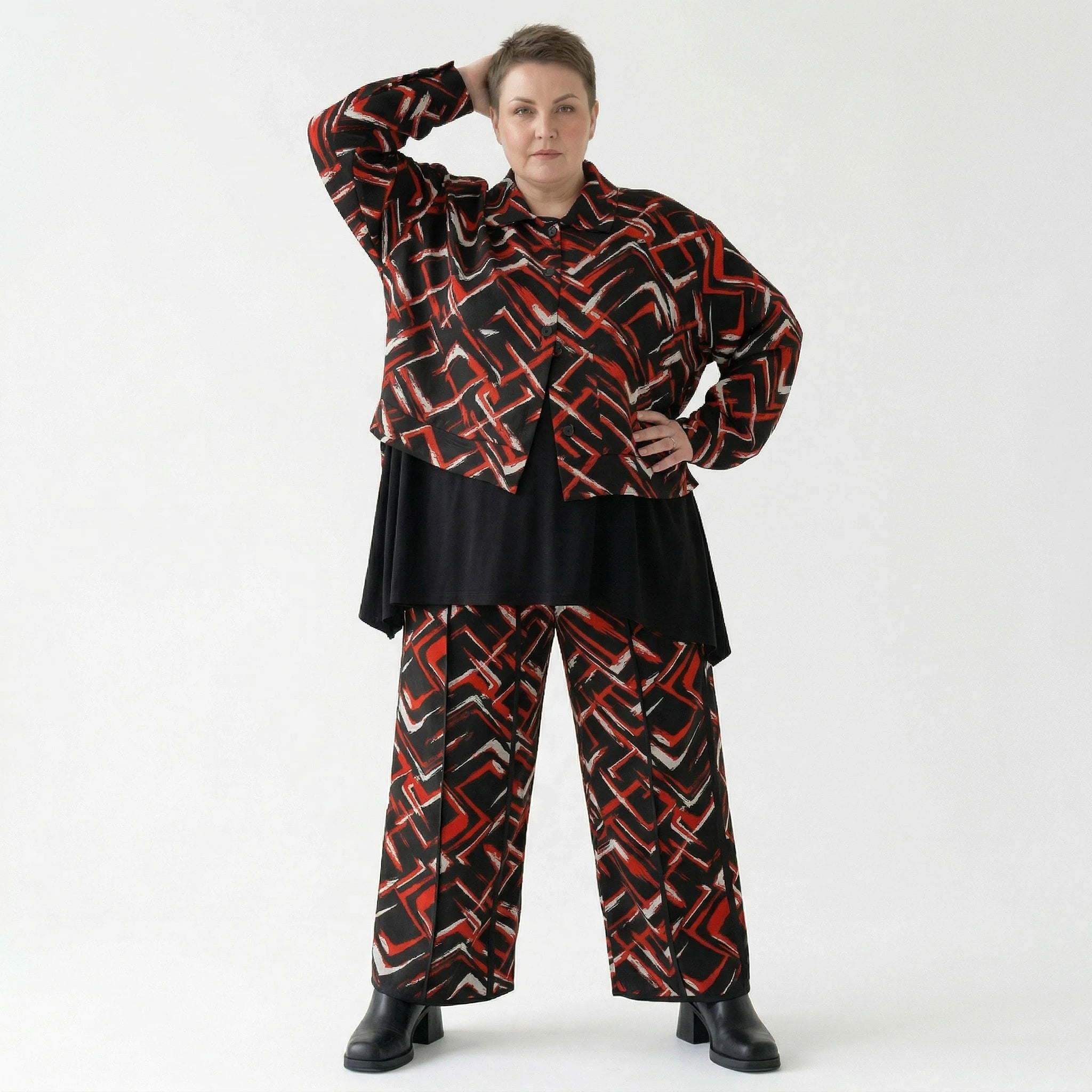 AKH Fashion Jacke in gerundeter Form, aus Viskose, 1517.06910, Schwarz/Rot/Weiß, Schick