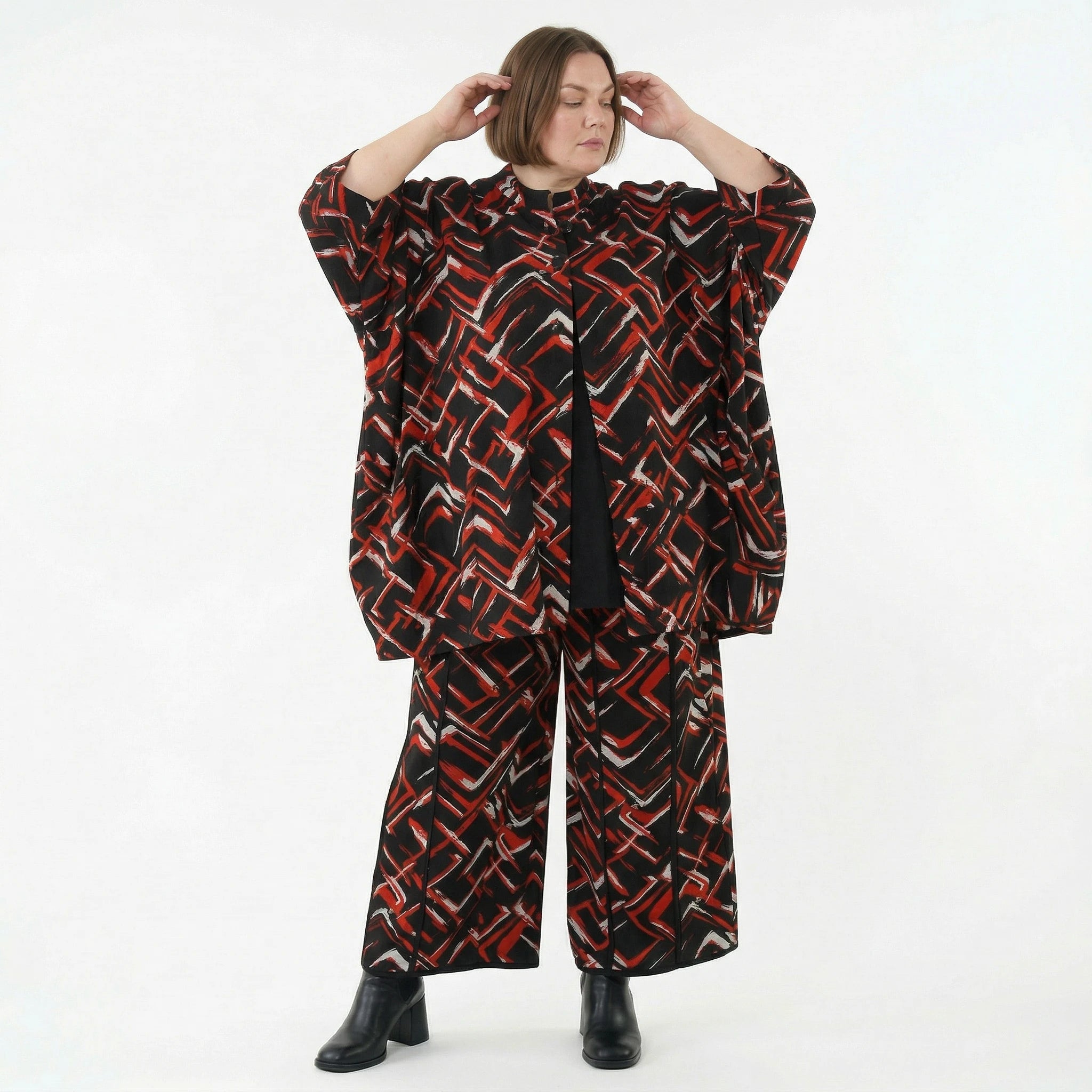 AKH Fashion Hose in gerader Form, aus Viskose, 1517.07074, Schwarz/Rot/Weiß, Pinselstrich