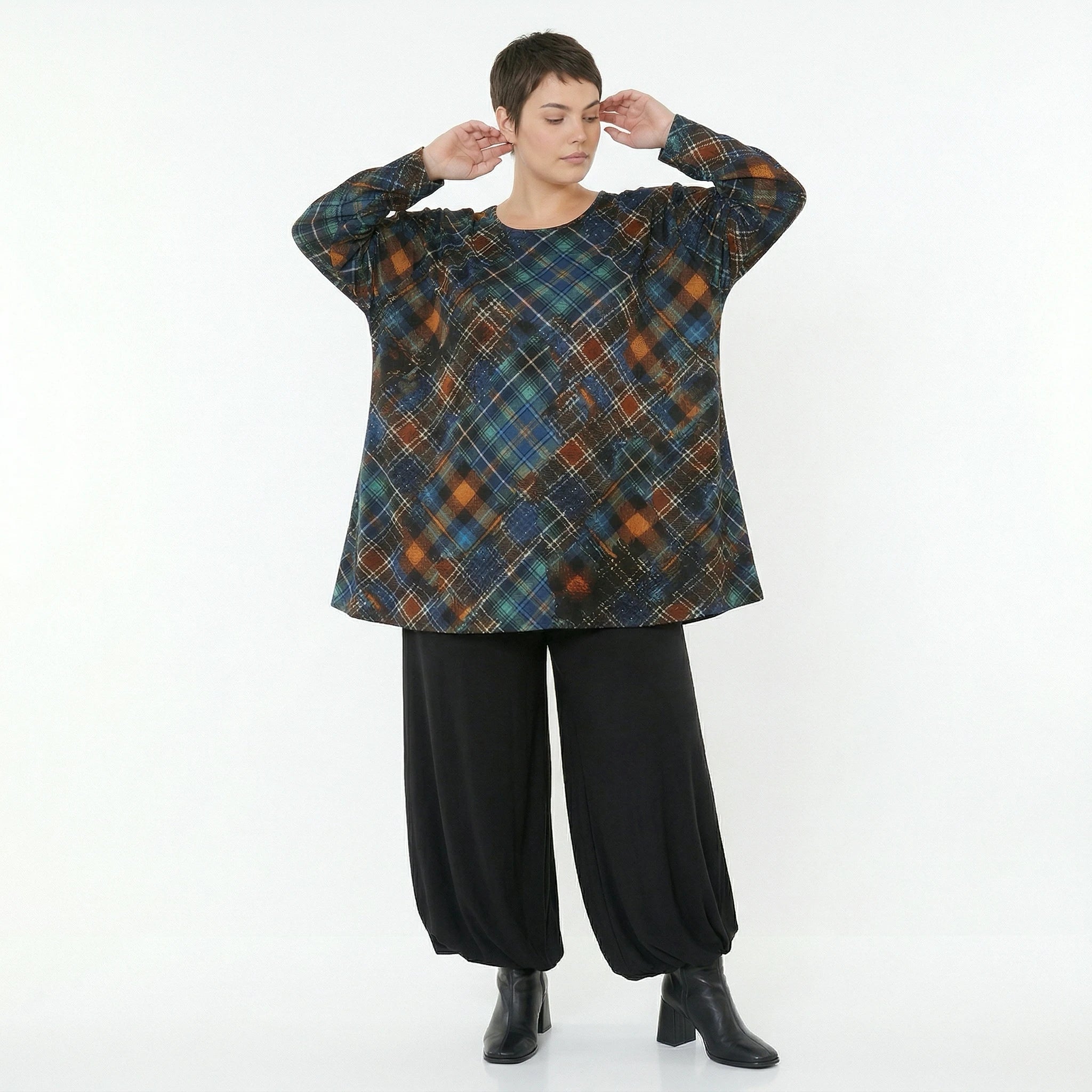AKH Fashion Bigshirt in Glocken-Form, aus Viskose, 1518.01892, Multicolor/Grün, Kariert, Schick
