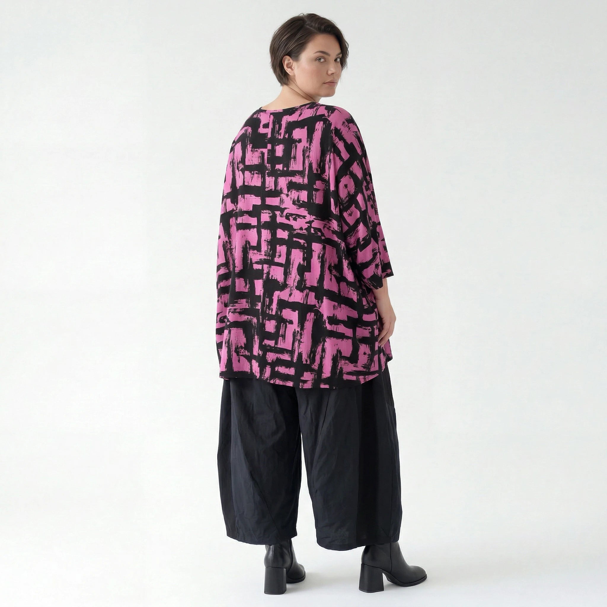 A-Form Bigshirt von AKH Fashion aus Viskose, 1519.07116, Fuchsia/Schwarz, Pinselstrich