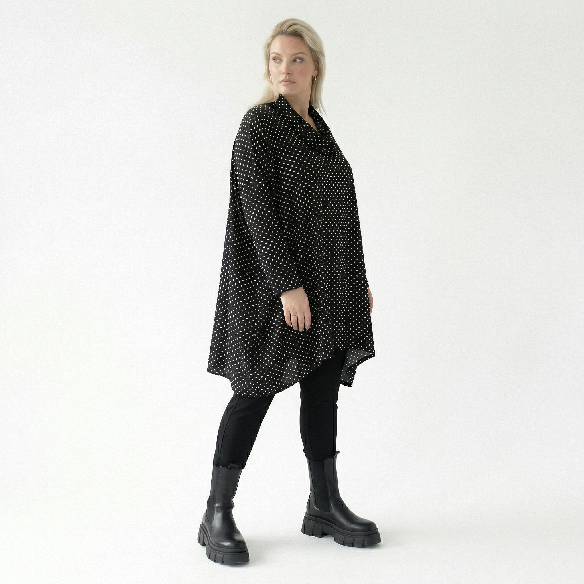  A-Form Bigshirt von AKH Fashion aus Viskose, 1557.03371, Schwarz/Weiß, Punkte, Ausgefallen