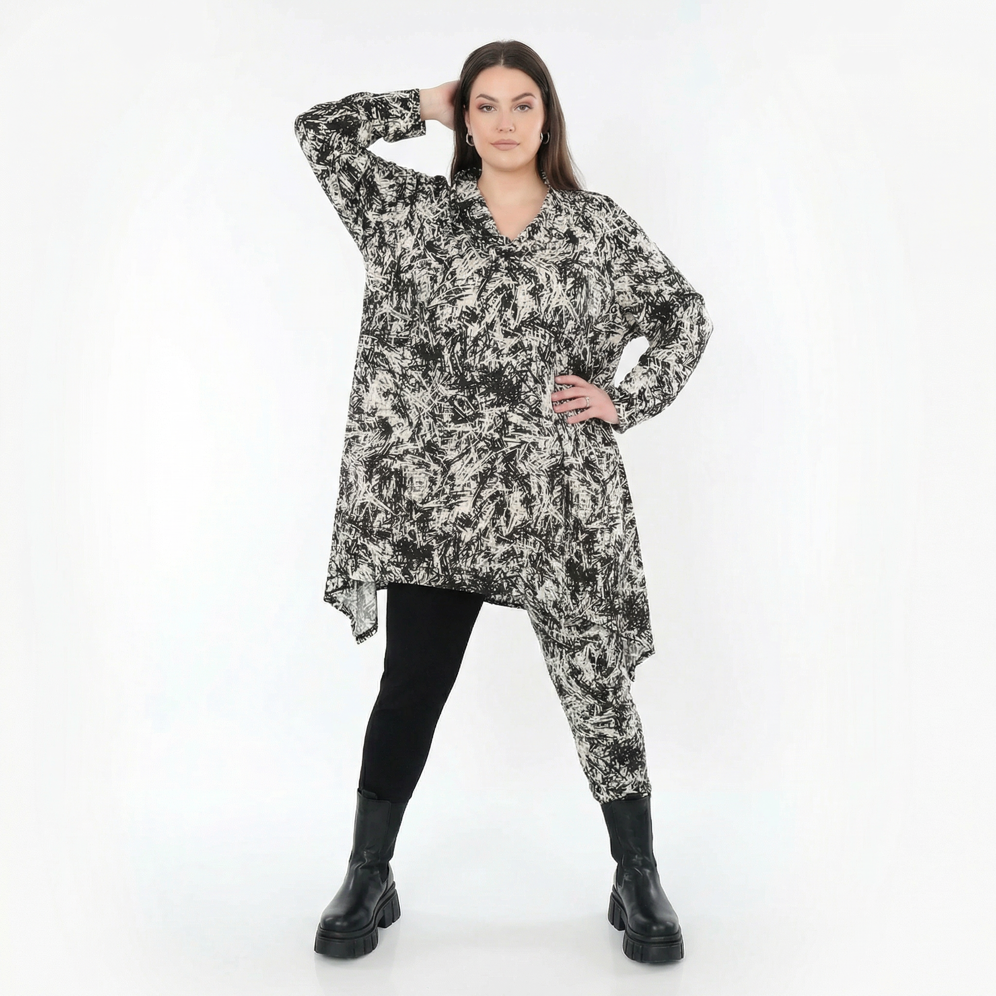  A-Form Bigshirt von AKH Fashion aus Viskose, 1559.03371, Schwarz/Weiß, Abstrakt, Ausgefallen