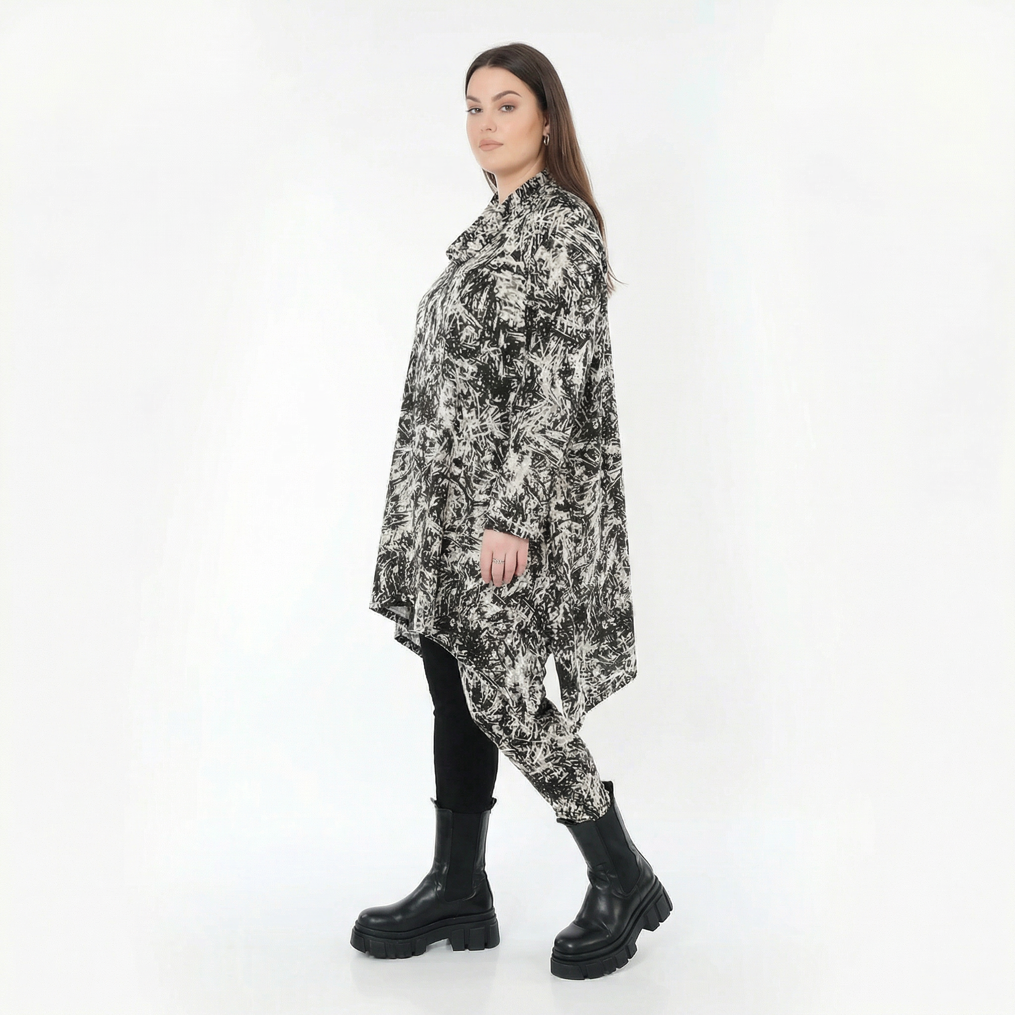  A-Form Bigshirt von AKH Fashion aus Viskose, 1559.03371, Schwarz/Weiß, Abstrakt, Ausgefallen