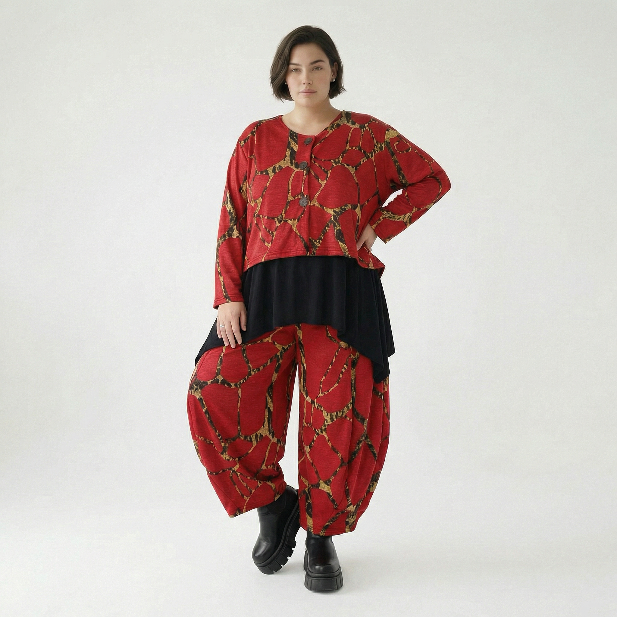  AKH Fashion Jacke in gerundeter Form, aus Materialmix, 1563.00130, Rot/Multi, Grafik