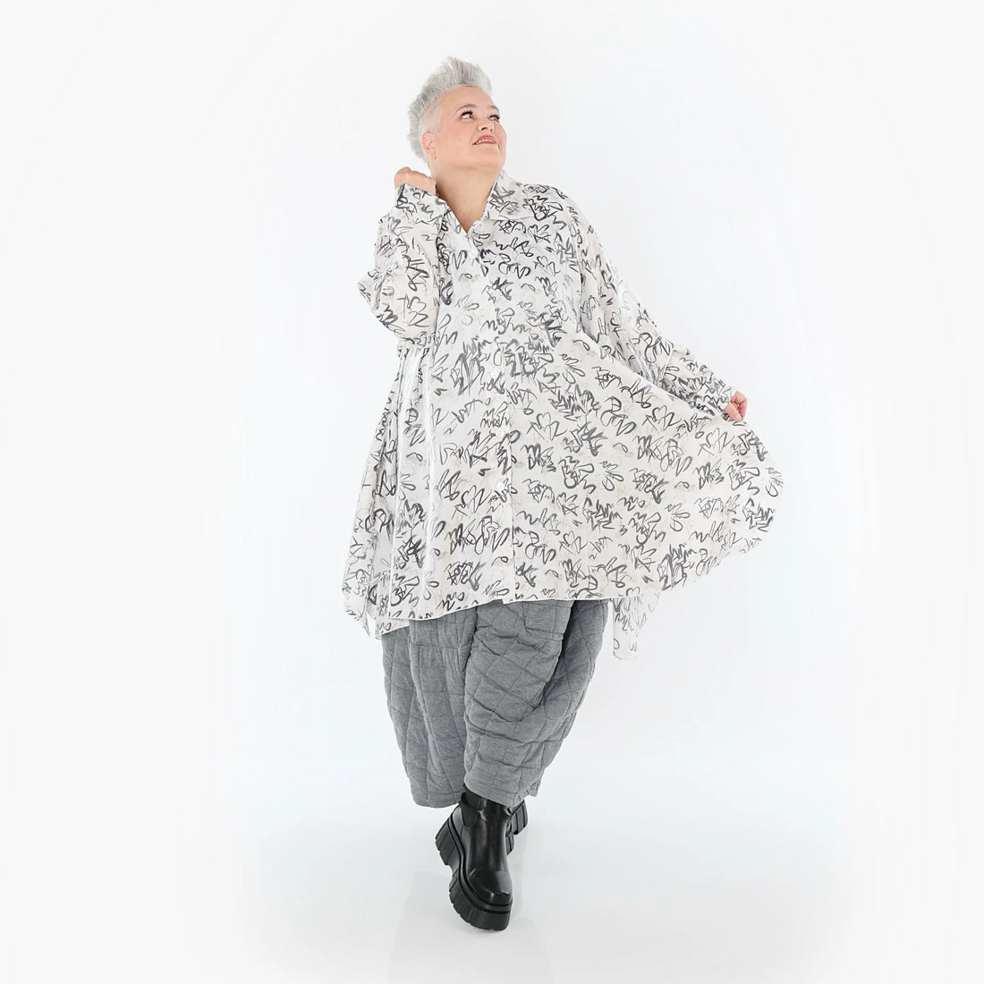  A-Form Bluse von AKH Premium aus Viskose, P1011.6917, Weiß/Grau, Kringel, Ausgefallen