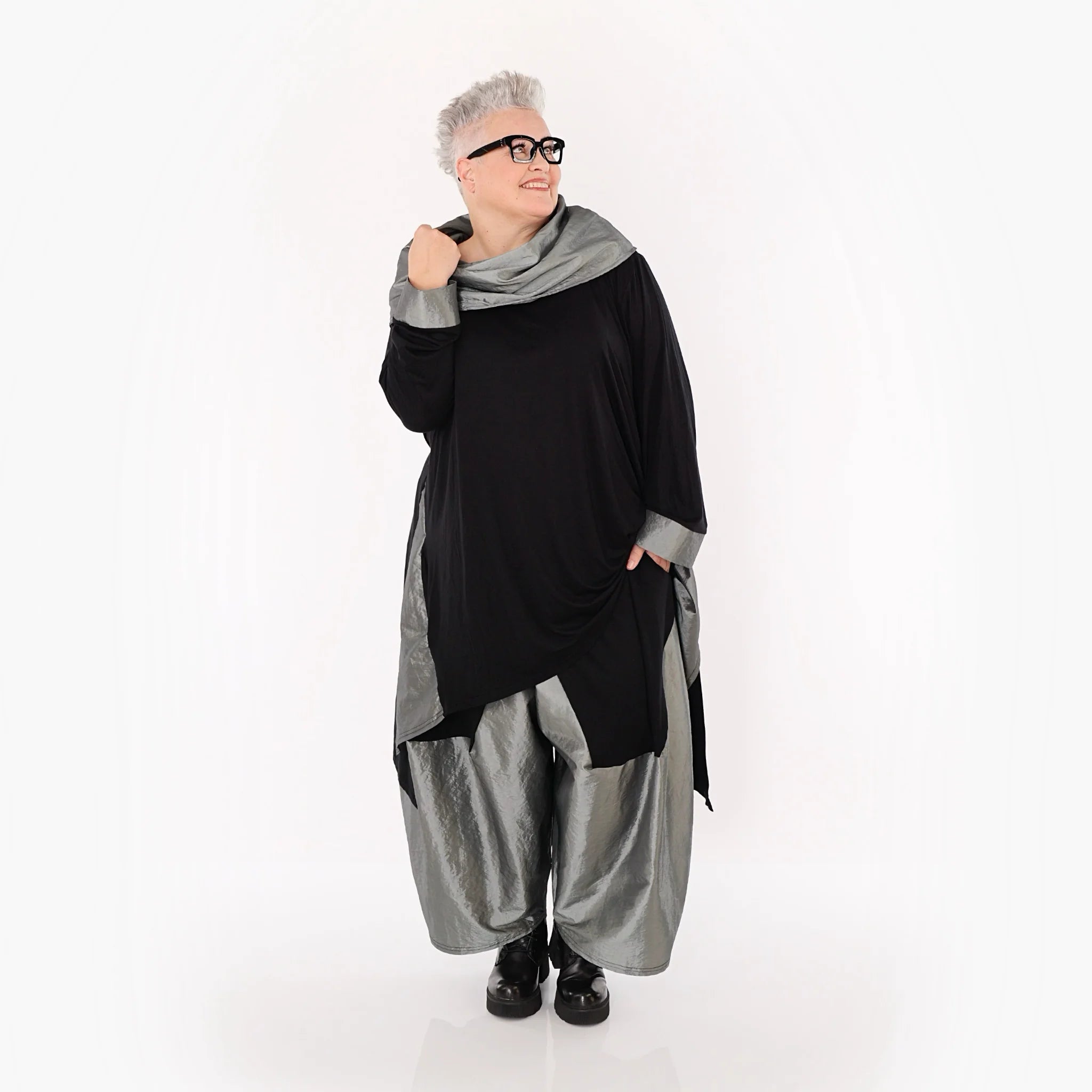  A-Form Shirt von AKH Premium aus Viskose, P102187, Schwarz/Grau, Ausgefallen, Zeitlos