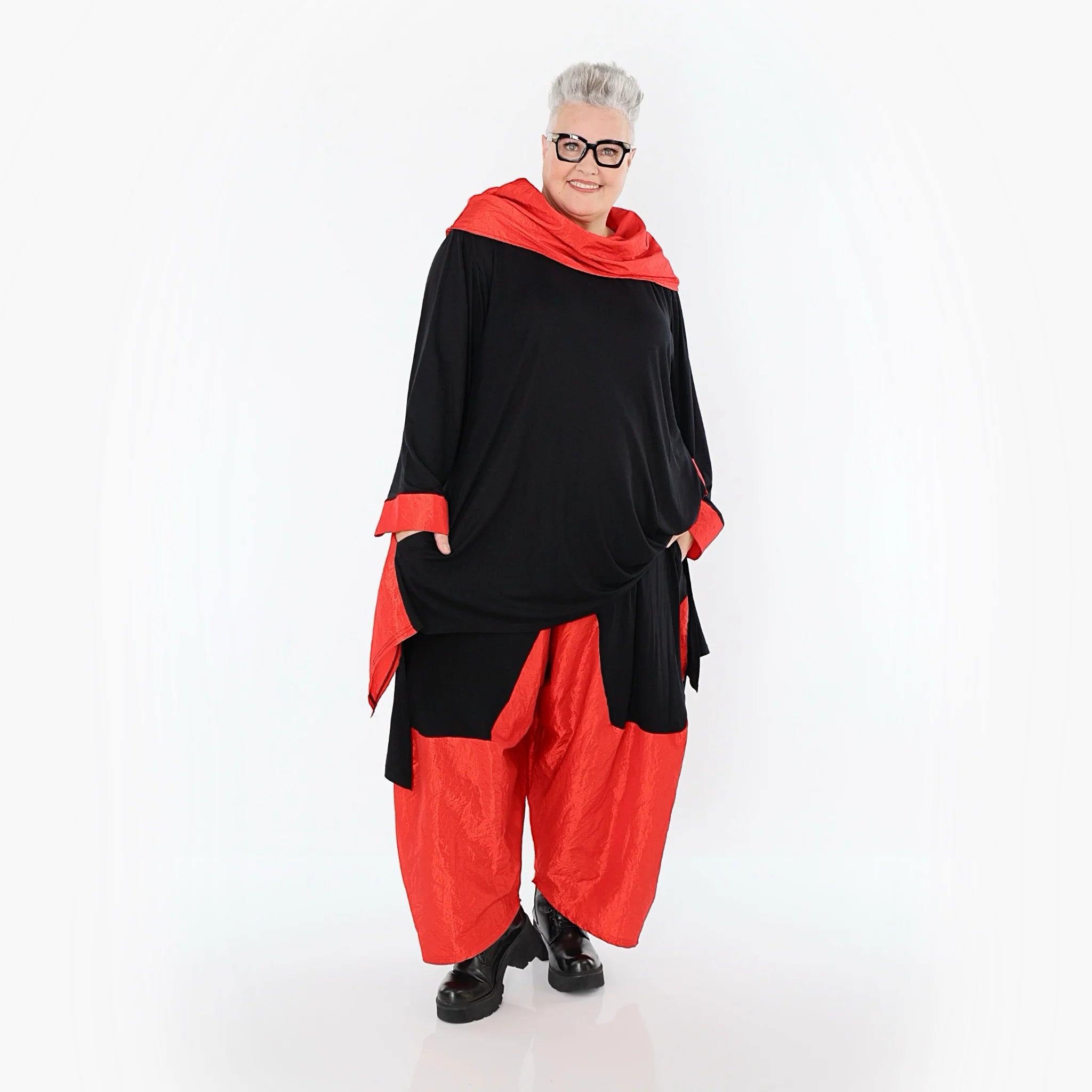  A-Form Shirt von AKH Premium aus Viskose, P102187, Schwarz/Rot, Ausgefallen, Zeitlos