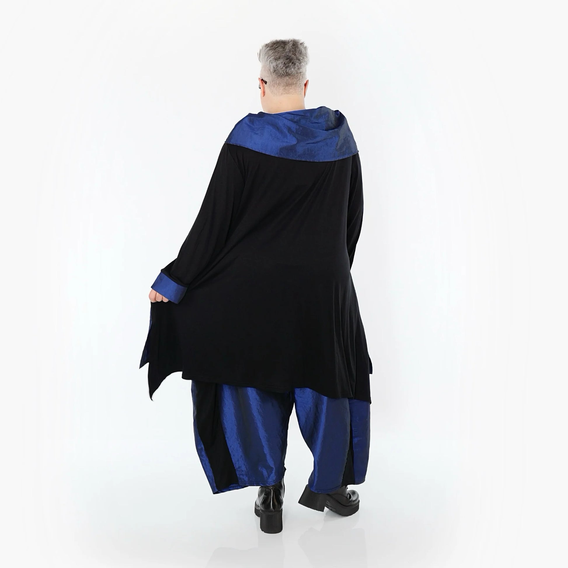  A-Form Shirt von AKH Premium aus Viskose, P102187, Schwarz/Royalblau, Ausgefallen, Zeitlos