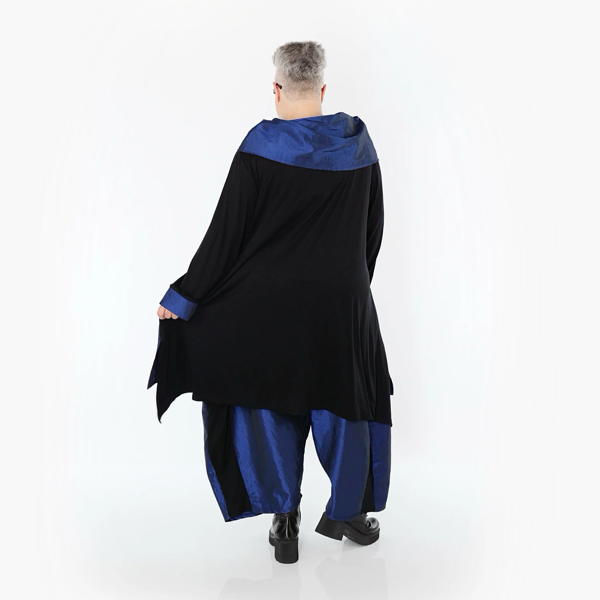  A-Form Shirt von AKH Premium aus Viskose, P102187, Schwarz/Royalblau, Ausgefallen, Zeitlos