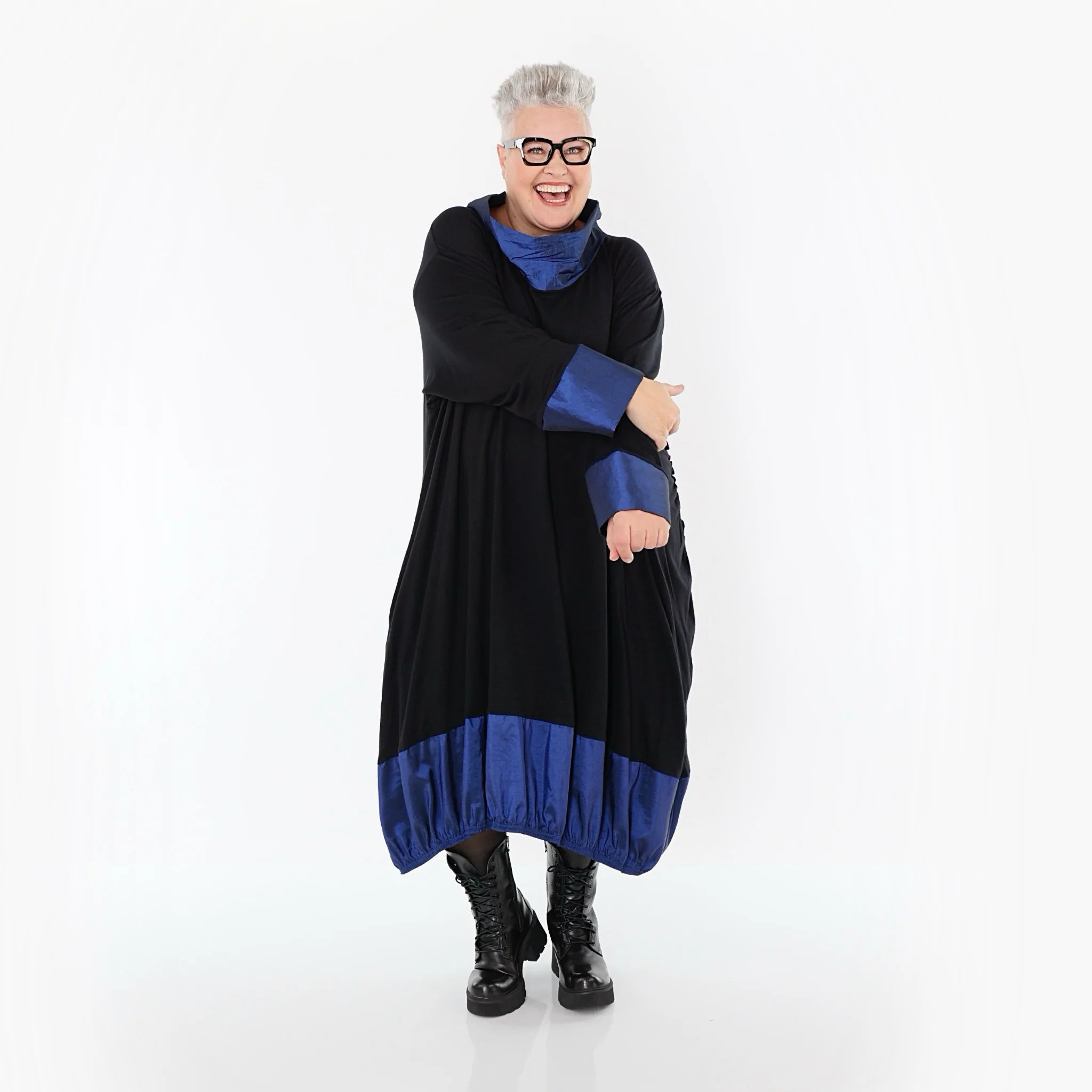  Ballonkleid von AKH Premium aus Viskose, P107156, Schwarz/Royalblau, Ausgefallen, Zeitlos