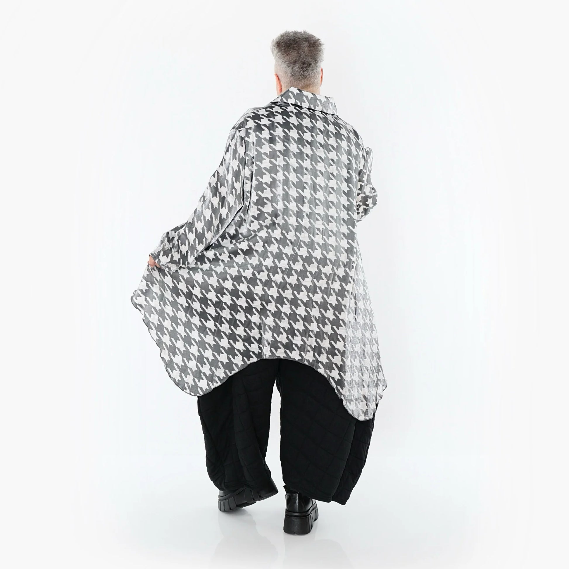  Zipfel Bluse von AKH Premium aus Viskose, P107150, Weiß/Grau, Hahnentritt, Ausgefallen