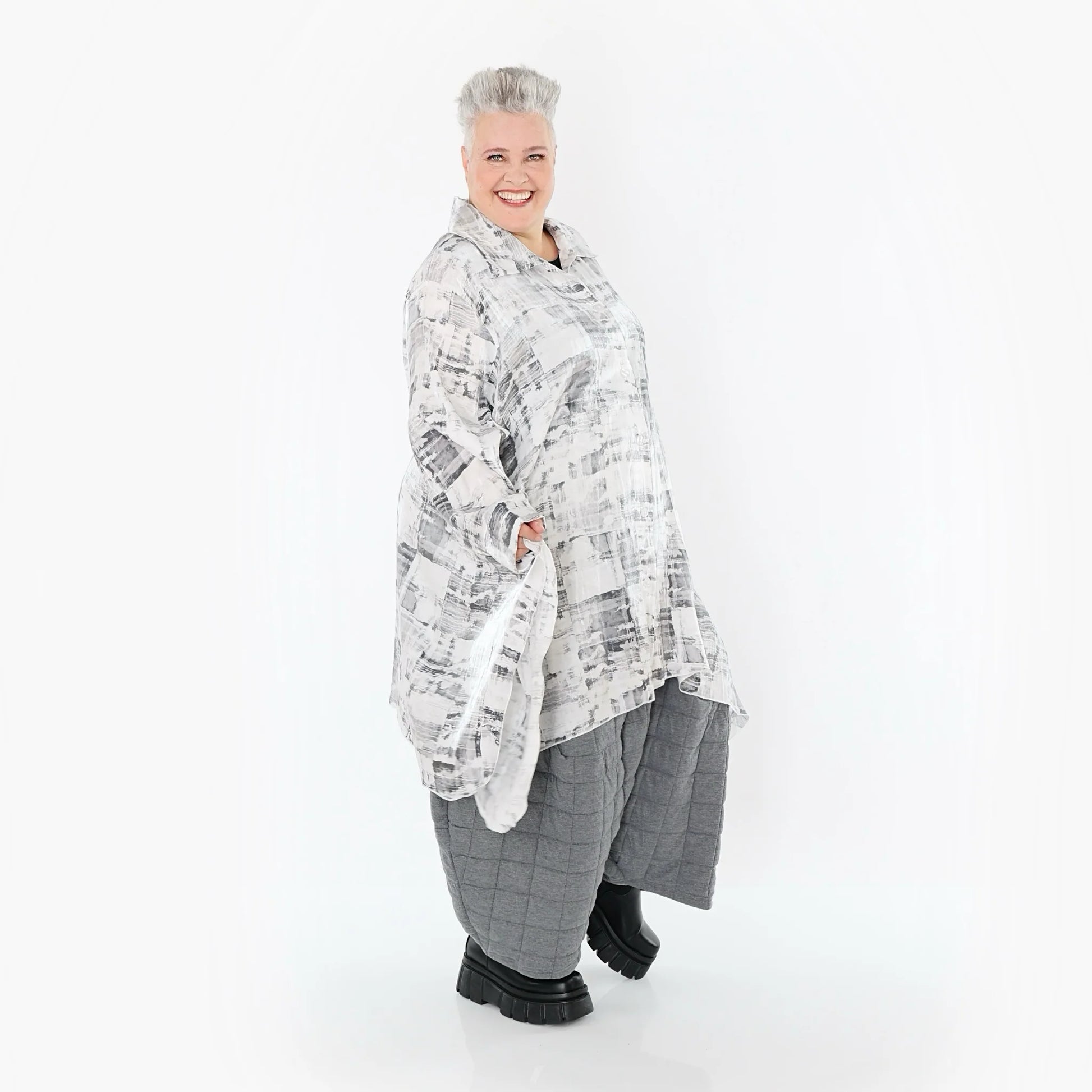  A-Form Bluse von AKH Premium aus Viskose, P106917, Weiß/Grau, Grafik, Ausgefallen, Zeitlos