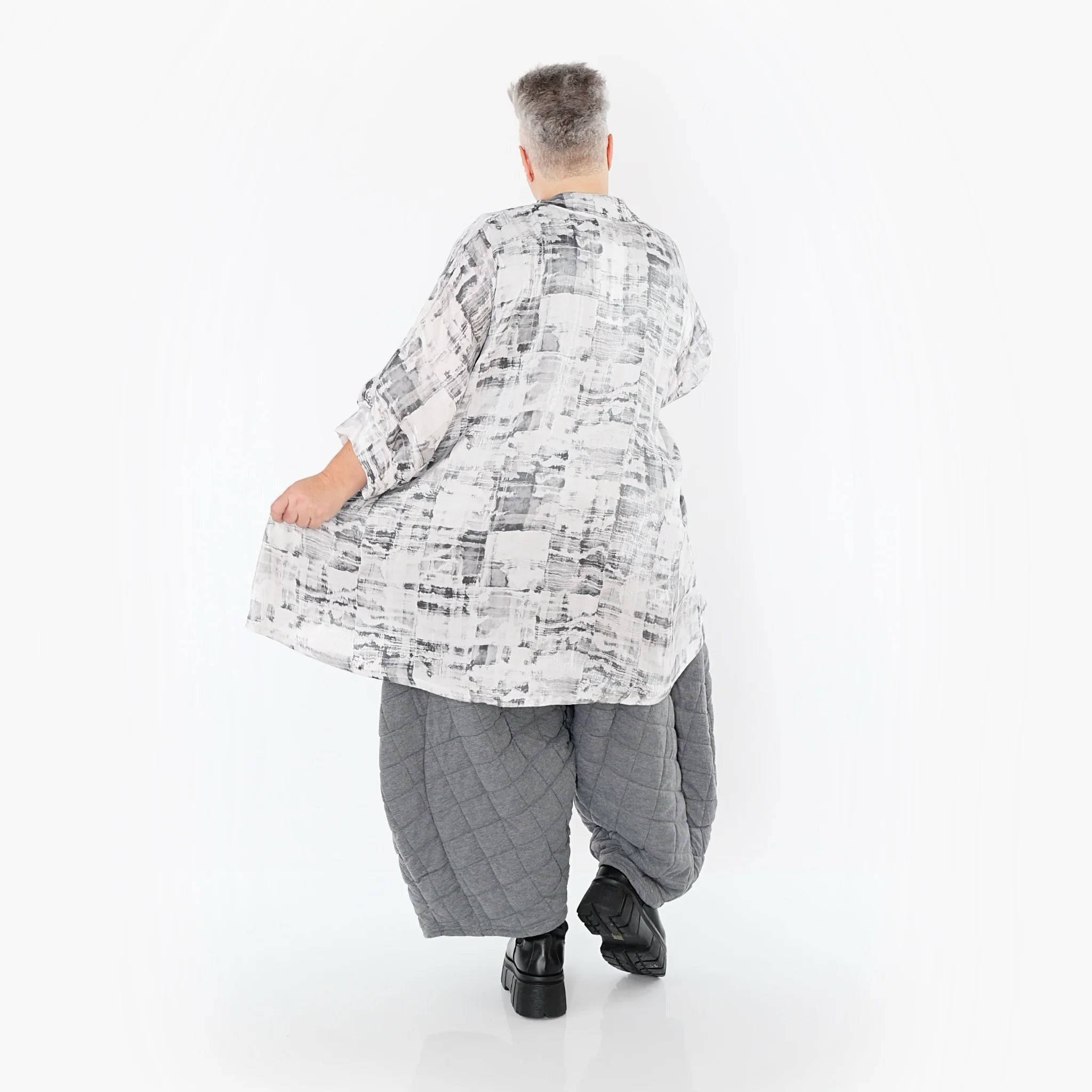  A-Form Bluse von AKH Premium aus Viskose, P107116, Weiß/Grau, Grafik, Ausgefallen, Zeitlos