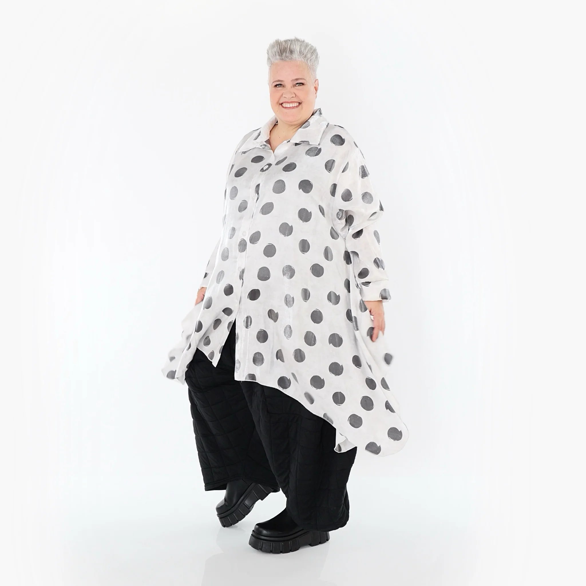  A-Form Bluse von AKH Premium aus Viskose, P1026.6917, Weiß/Grau, Punkte, Ausgefallen