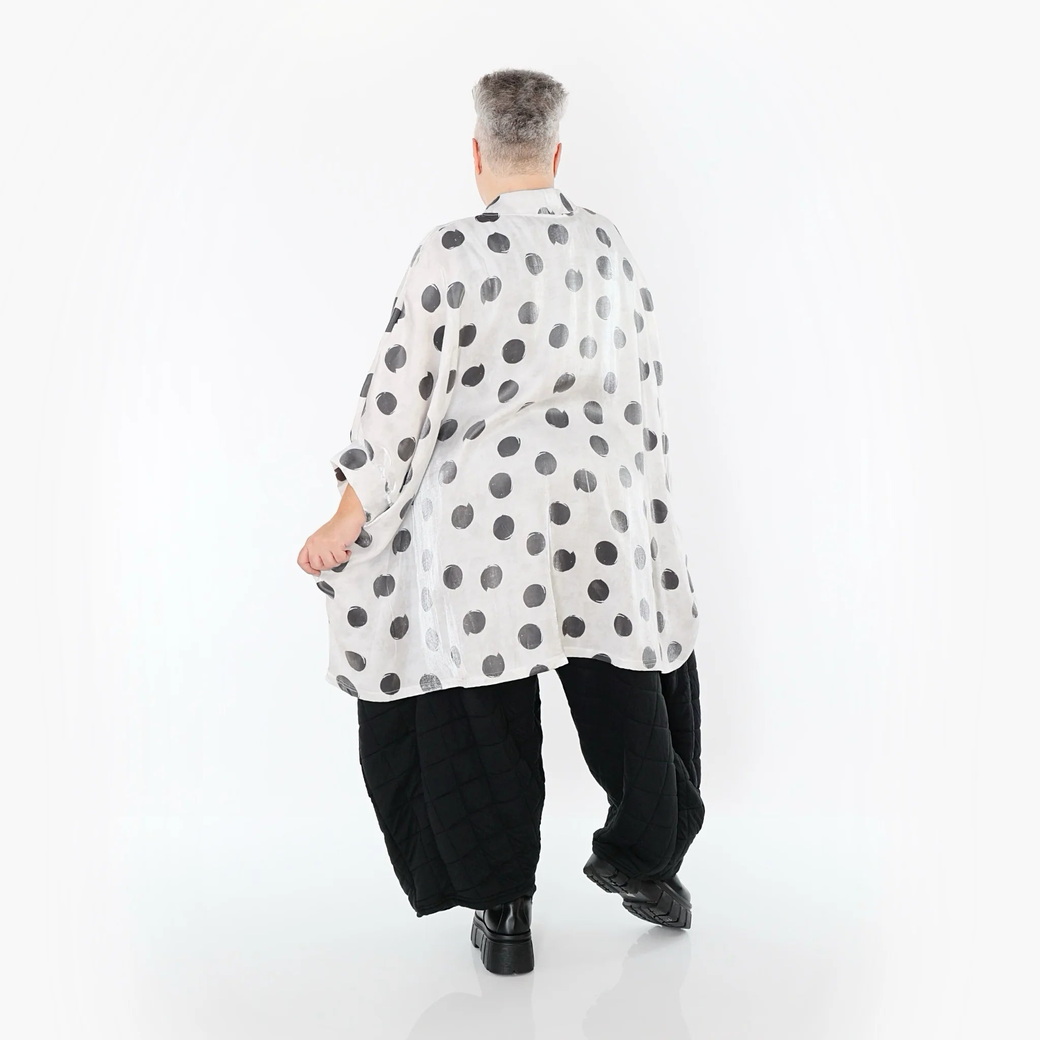  A-Form Bluse von AKH Premium aus Viskose, P1026.7116, Weiß/Grau, Punkte, Ausgefallen