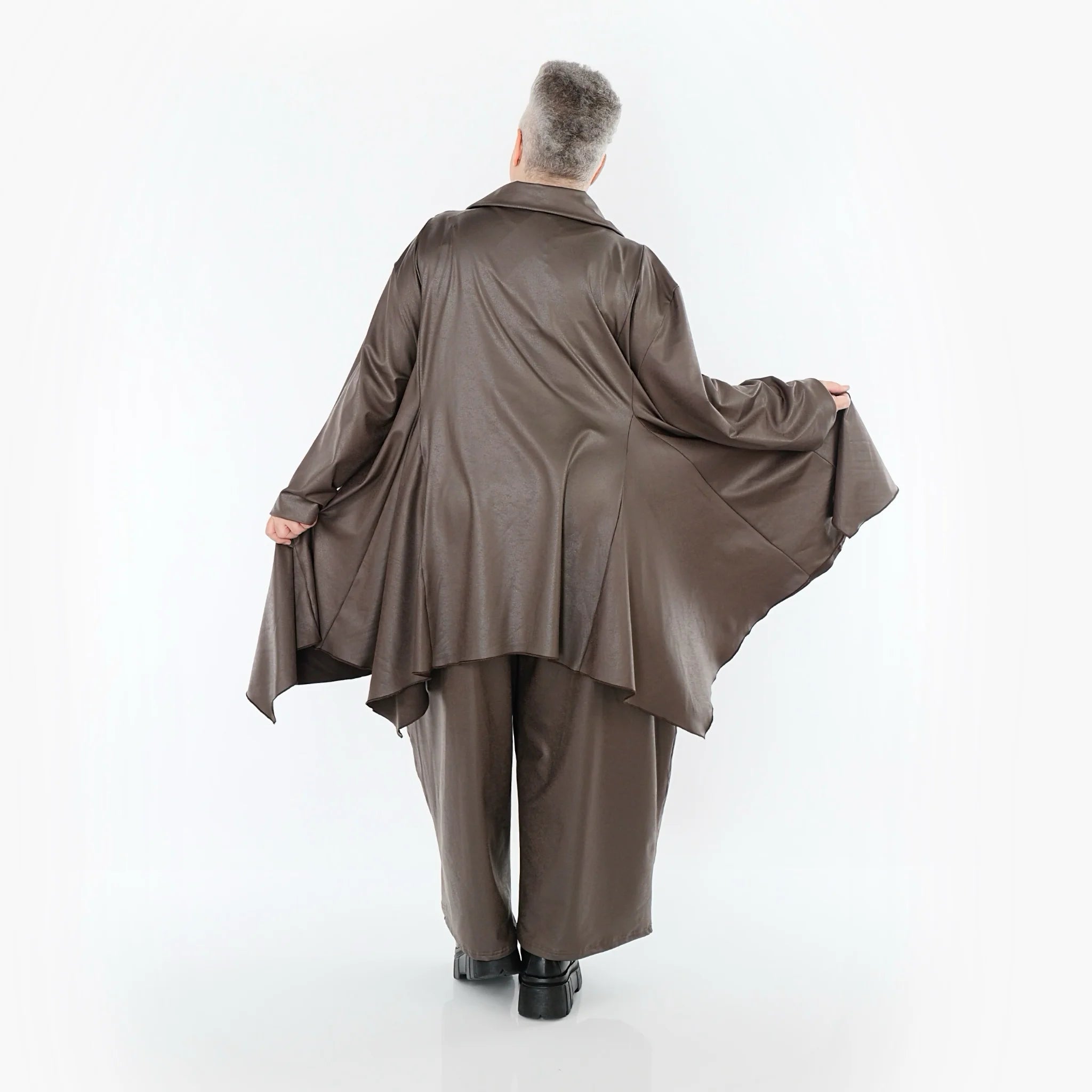 AKH Premium Jacke in Glocken-Form, aus Materialmix, P1027.7148, Braun, Ausgefallen, Schick