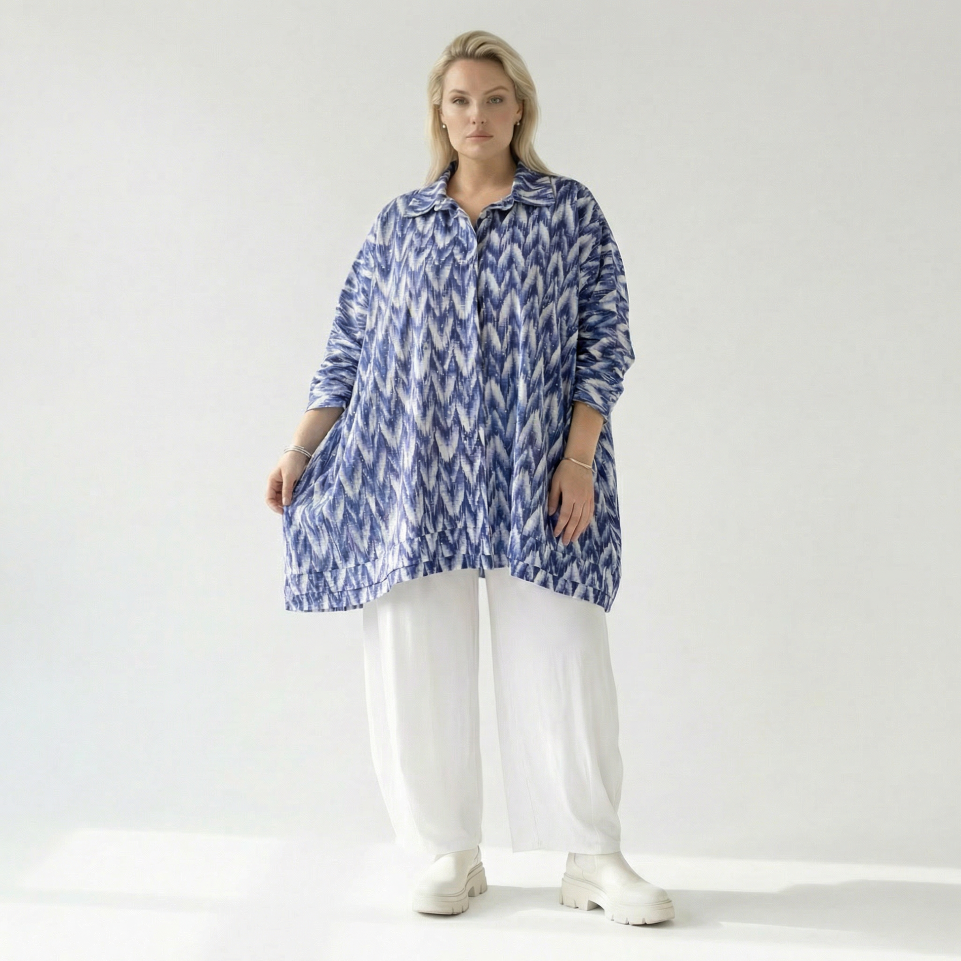  A-Form Bluse von AKH Fashion aus Baumwolle, 1504.07110, Blau/Weiß/Silber, ZickZack, Schick