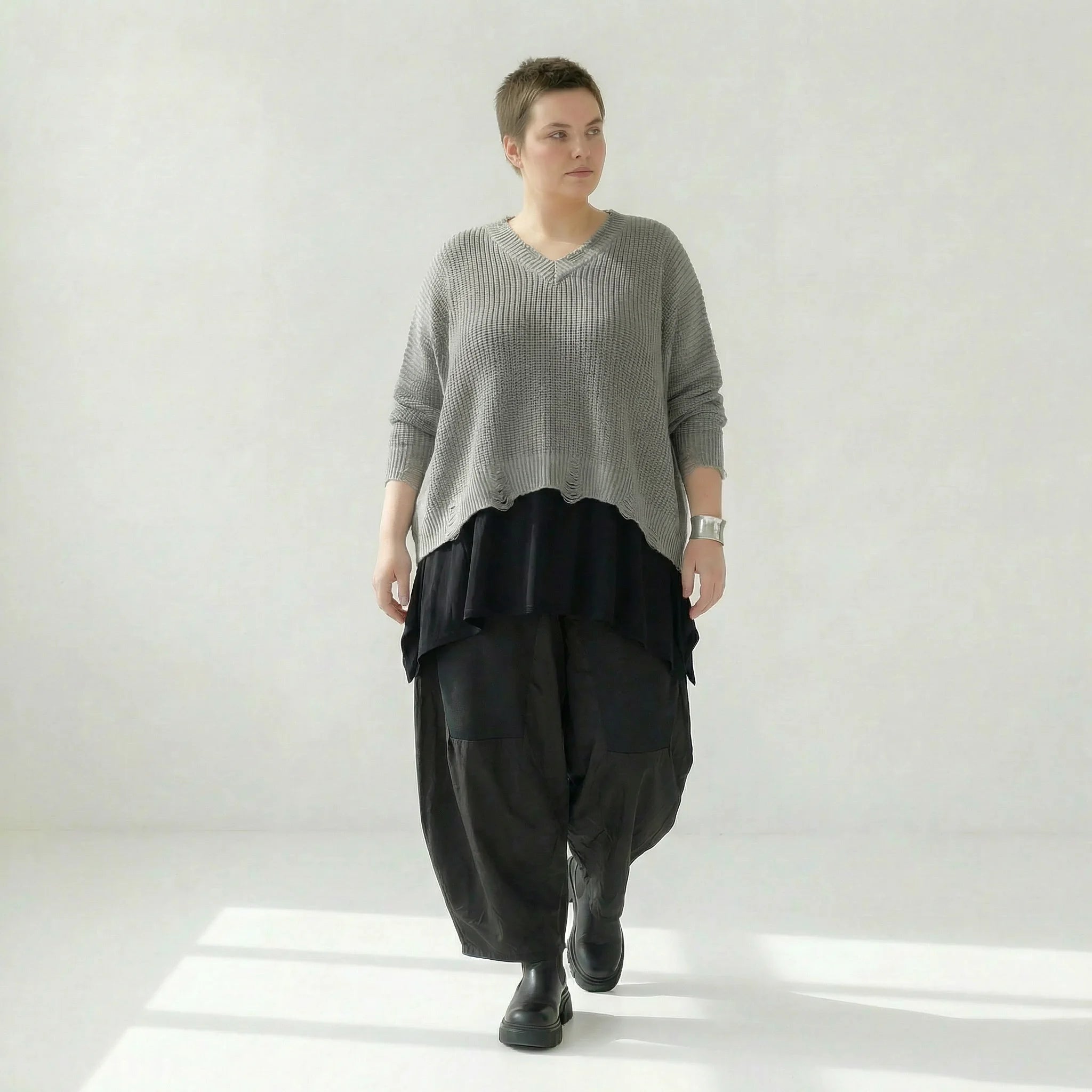  AKH Premium Überwurf in kastiger Form, aus Baumwolle, P1032.2602, Grau, Ausgefallen