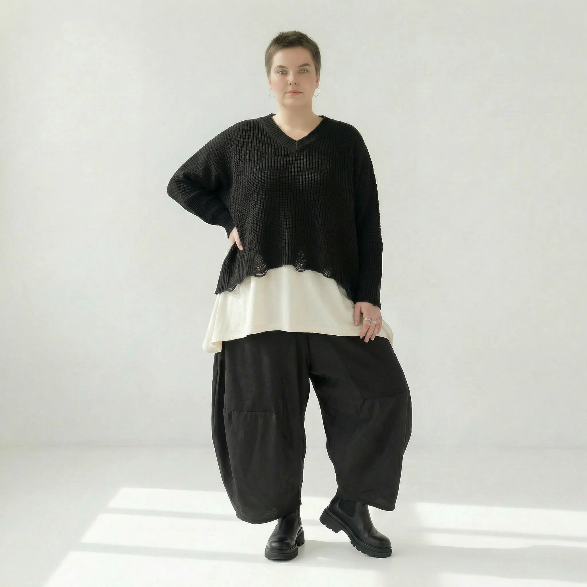  AKH Premium Überwurf in kastiger Form, aus Baumwolle, P1032.2602, Schwarz, Ausgefallen