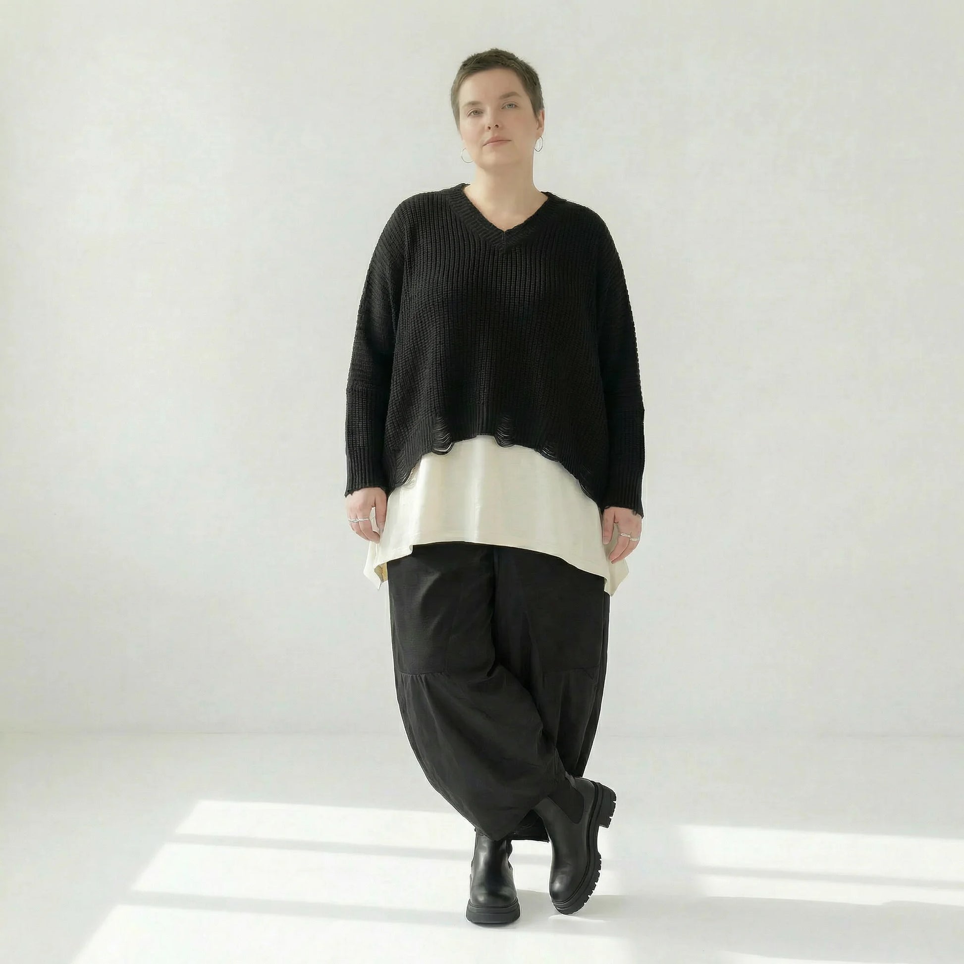  AKH Premium Überwurf in kastiger Form, aus Baumwolle, P1032.2602, Schwarz, Ausgefallen