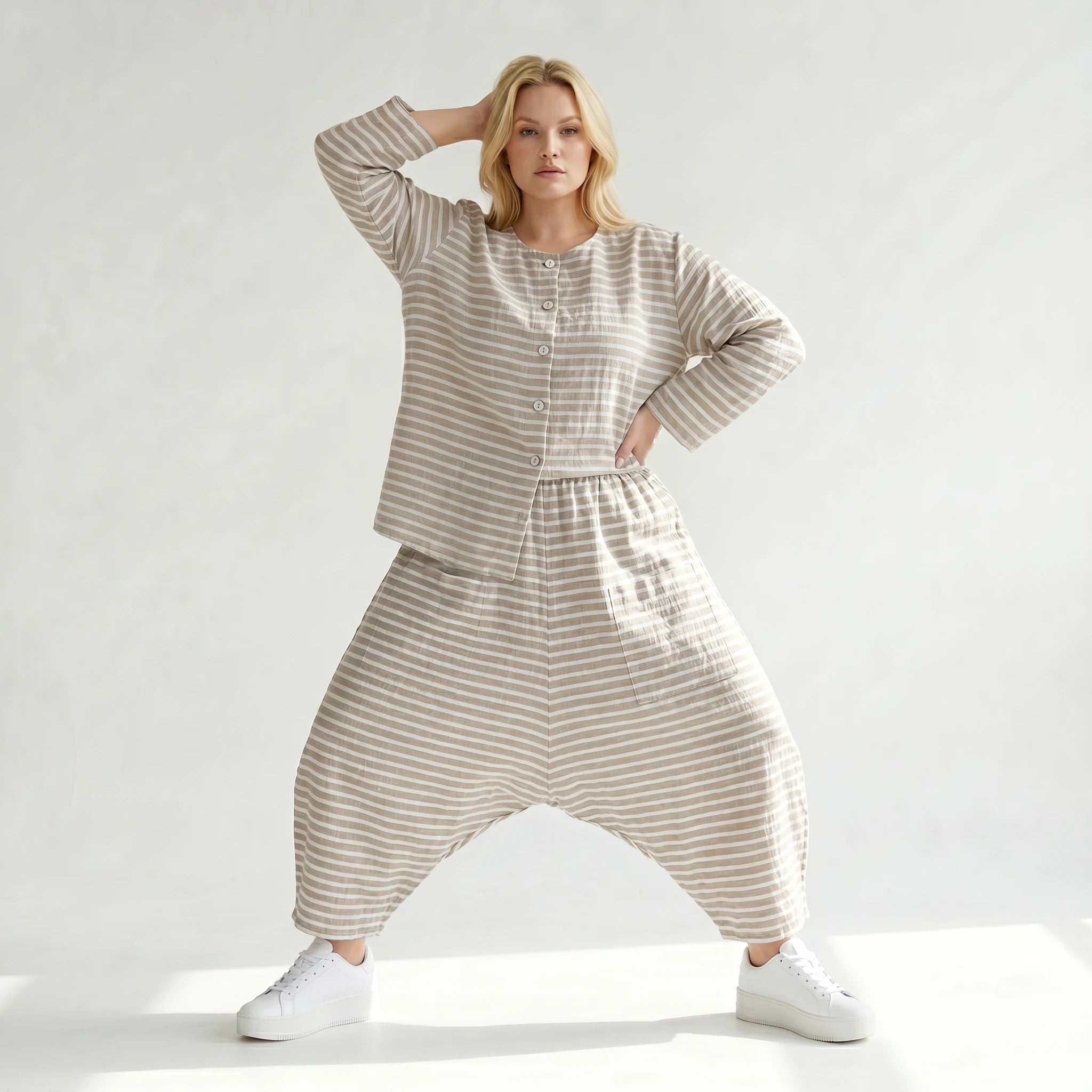 Luftig leichte Oversize Jacke im ausgefallenen Lagenlook mit zeitlosen Streifen, Sand/Weiß