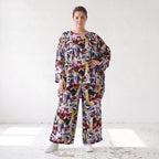 Oversized Shirt aus leichter Viskose Popeline in Lila mit Rundhals und lässigem Schnitt