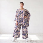 Oversized Shirt aus leichter Viskose Popeline in zartem Rosa mit asymmetrischem Schnitt