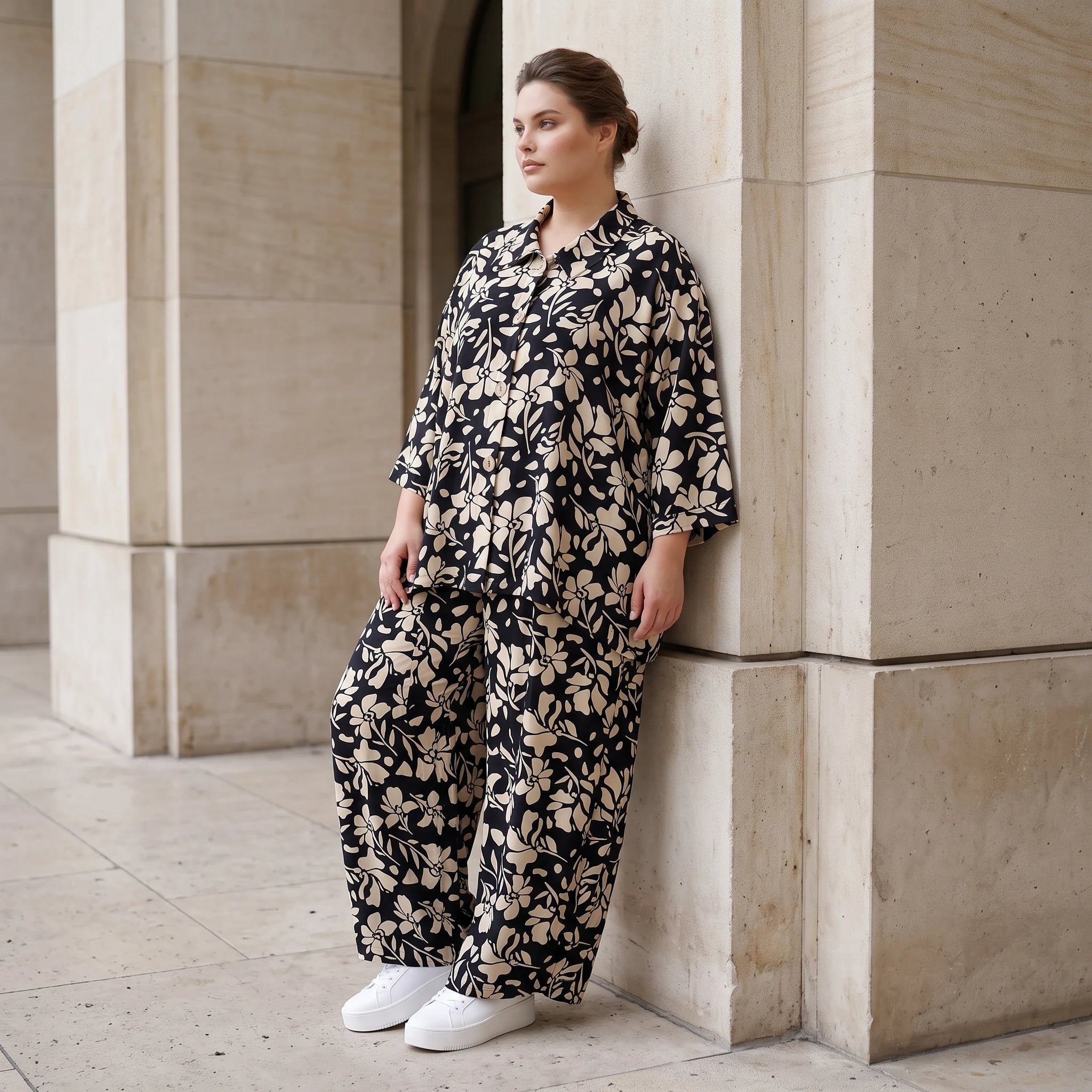Damen Hose Lagenlook Viskose Schwarz/Ecru, Ballonschnitt, Elastikbund, Oversize große Größen – AKH Fashion