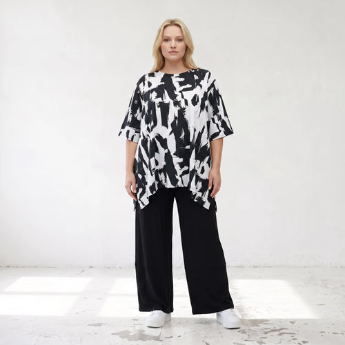 Damen Shirt Lagenlook Baumwolle Schwarz/Weiß, A-Linie, Kurzarm, Seitenschlitze, Oversize große Größen – Funky Diva
