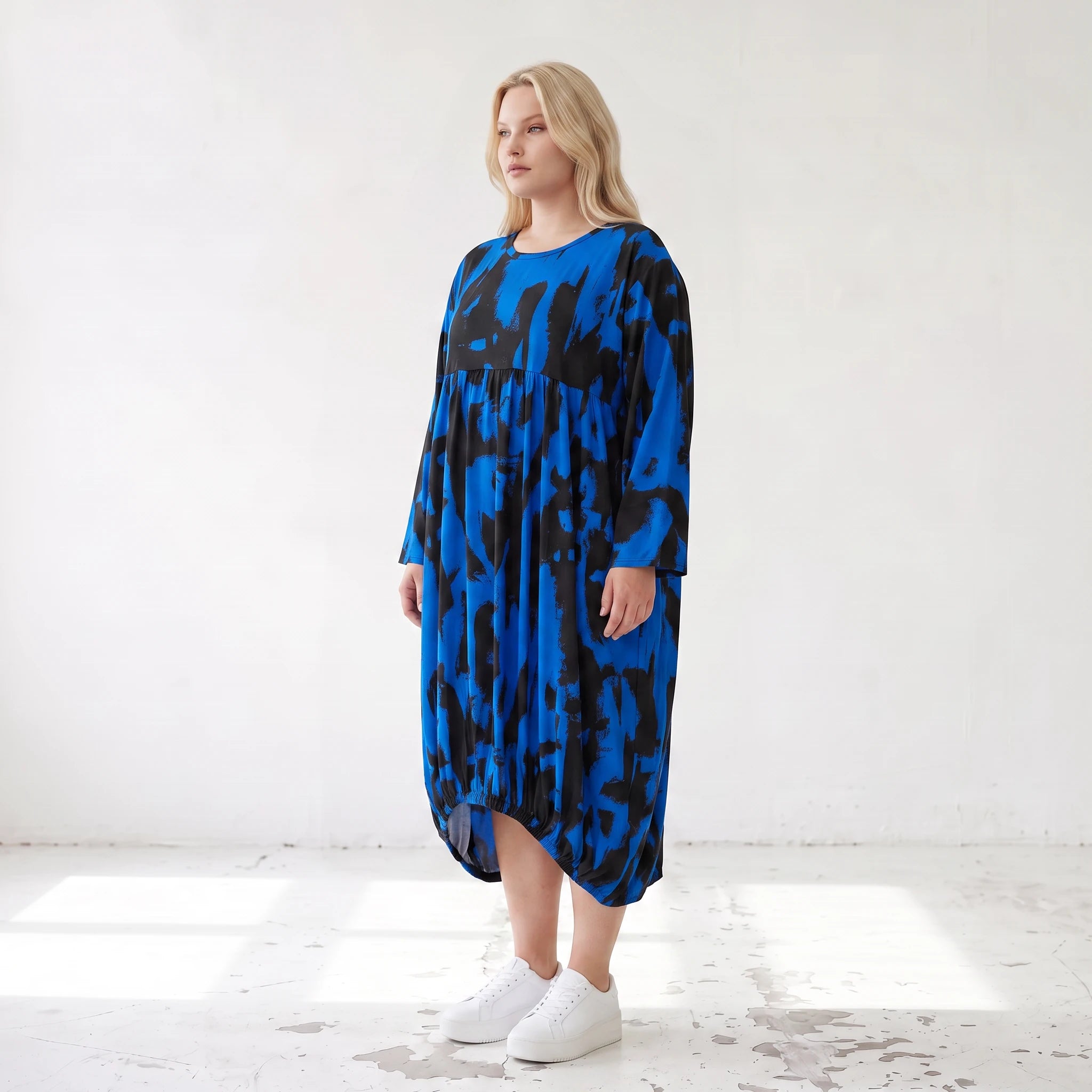 Damen Kleid Lagenlook Baumwolle Blau/Schwarz, Ballonform, Flügeltaschen, Oversize große Größen – Funky Diva
