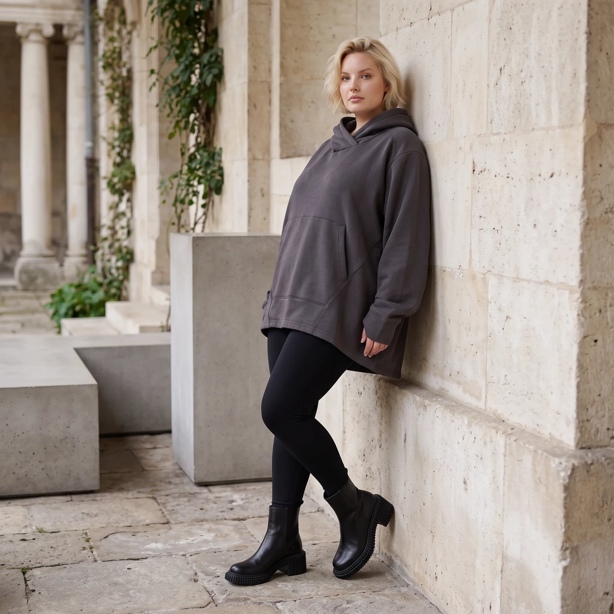 Damen Hoody Lagenlook Baumwolle Dunkelgrau, gerundeter Schnitt, Kängurutasche, Oversize große Größen – Rafay