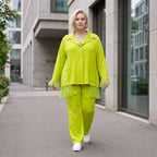 Limette Travellerbluse in A-Linie mit Hemdkragen locker fallend formstabil bequem sanft