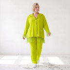 Limette Travellerbluse in A-Linie mit Hemdkragen locker fallend formstabil bequem sanft