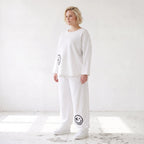 Oversizehose aus warmem French Terry mit Smileyprint gesmoktem Saum und Seitentaschen