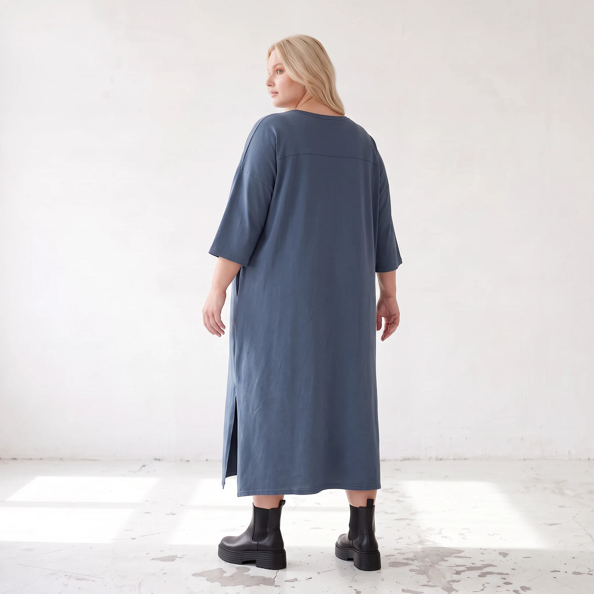 Petrolfarbenes Lyocelltwillkleid in A-Linie mit V-Ausschnitt und 3/4-Arm Seitentaschen
