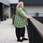 Shirt in A-Linie aus Stretchjersey mit grünem Multimuster luftig und locker fallend