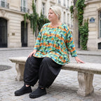 Shirt in A-Linie aus Stretchjersey mit grünem Multimuster luftig und locker fallend