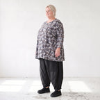 Jerseyshirt in Grau mit Multiprint A-Linie Rundhalsausschnitt und 7/8-Arm Baumwollmix