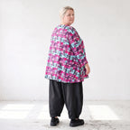 Jerseyshirt in Lila/Multi mit Rundhalsausschnitt A-Linie und 7/8-Arm in Stretchqualität