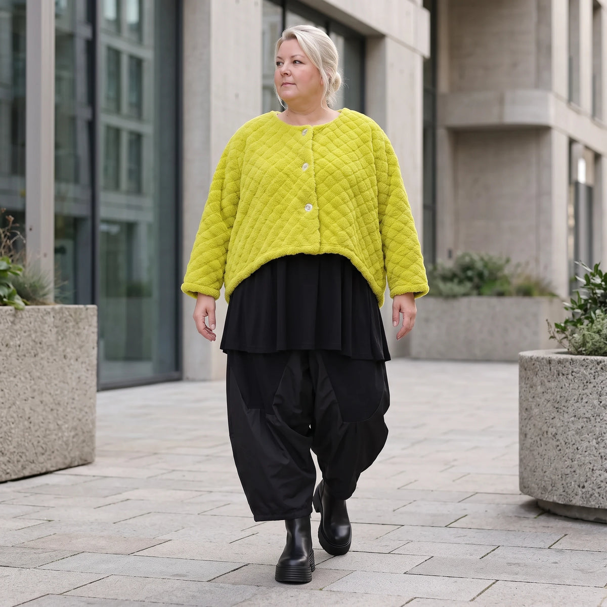 Kuschelige Teddyjacke in Limette mit gerundetem Schnitt warm mit laessig femininem Look