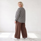 Marlenehose aus weichem Fleece mit Bindegürtel und weitem fließendem Bein winterwarm