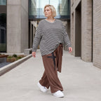 Marlenehose aus weichem Fleece mit Bindegürtel und weitem fließendem Bein winterwarm