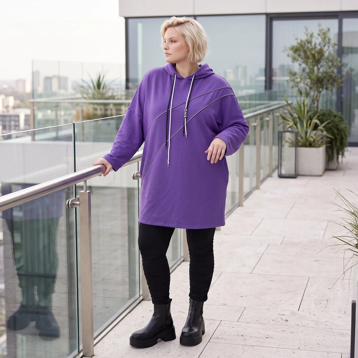 Fleecehoody mit Stretch in gerader Form warm und kuschelig für entspannte Winterlooks