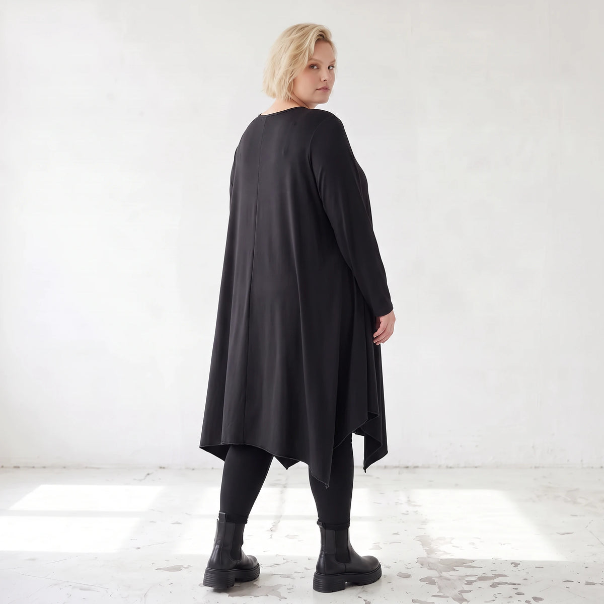 Fließendes A-Linienkleid aus Slinky mit Stretch und Rundhalsausschnitt pflegeleicht