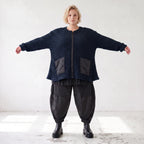 Marine Strickjacke in Glockenform mit Reißverschluss Taschen und softem Stretchmix