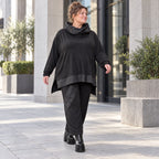 Rollkragenshirt aus weichem Viskosejersey mit Elasthan im Vokuhilaschnitt Basicteil