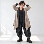 Cardigan aus Baumwolle in Taupe mit Stehkragen A-Linie und Seitentaschen offen leicht